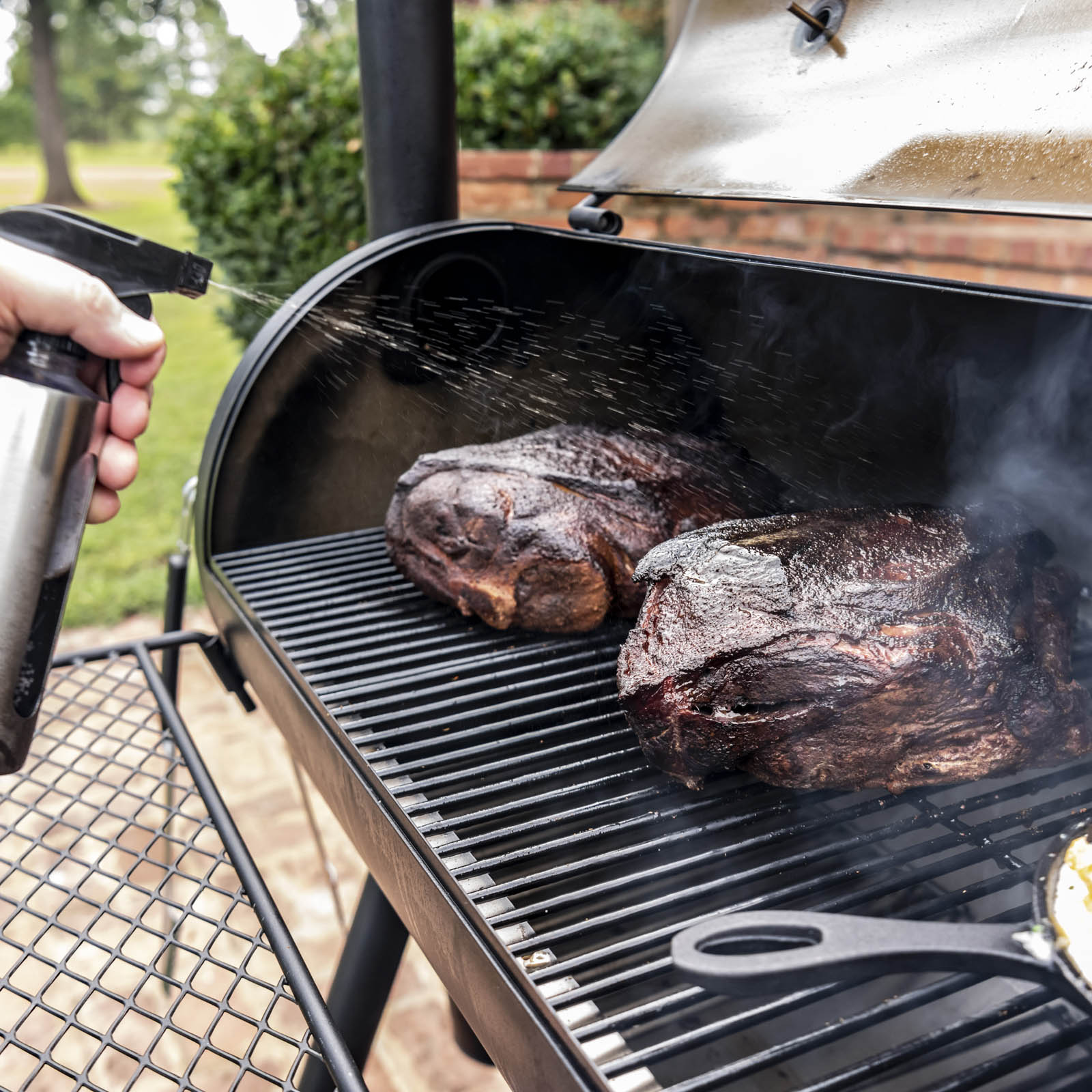Oklahoma Joe's Highland Offset Smoker
