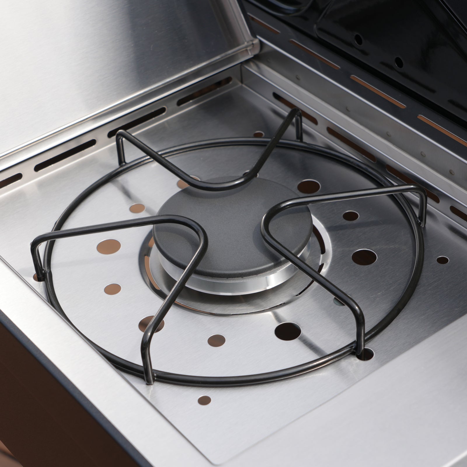 Gasmate Halo 4-Burner BBQ