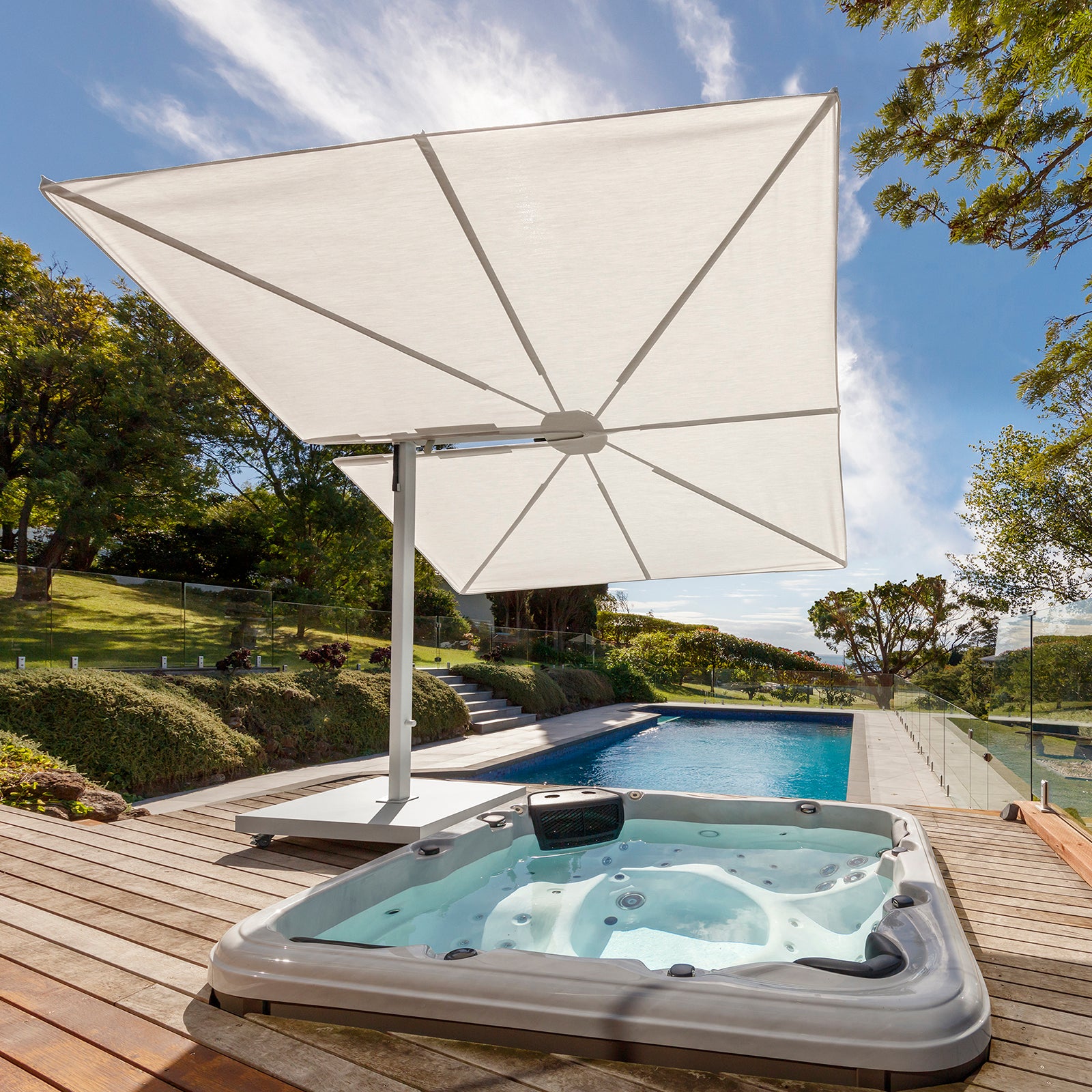 Instant Shade Versa UX Cantilever Umbrella with Base and Wheels