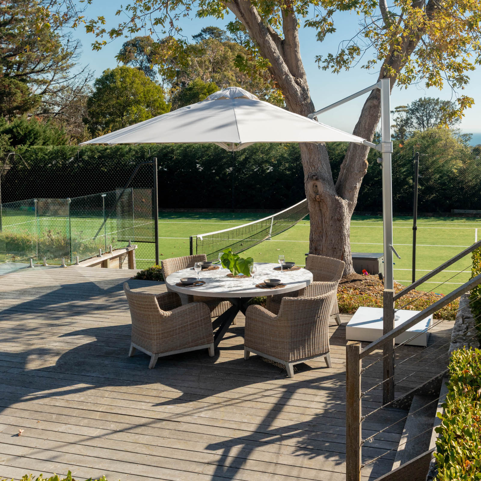 Instant Shade Aurora V2 Cantilever Umbrellas