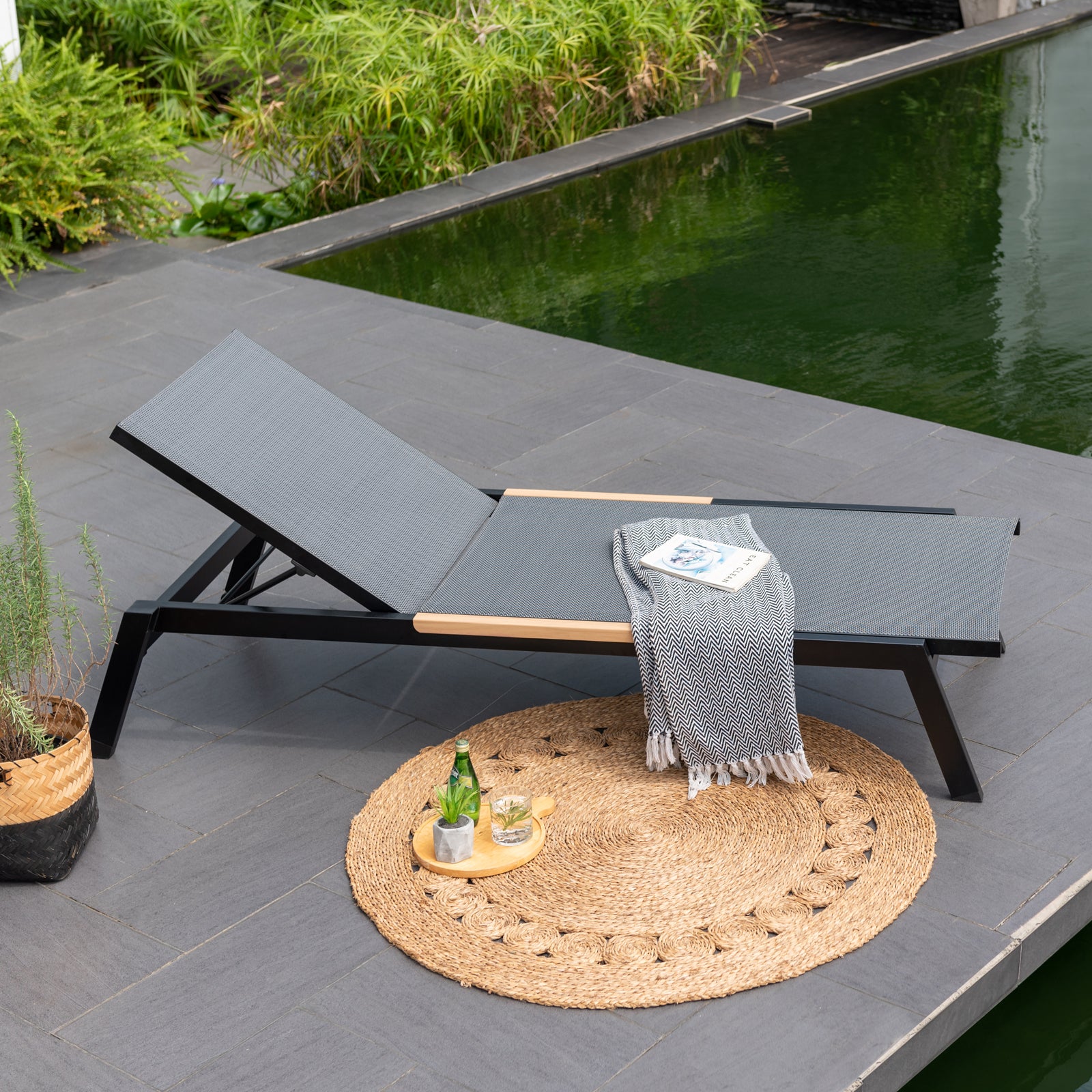 Excalibur Vienna Outdoor Sun Lounge