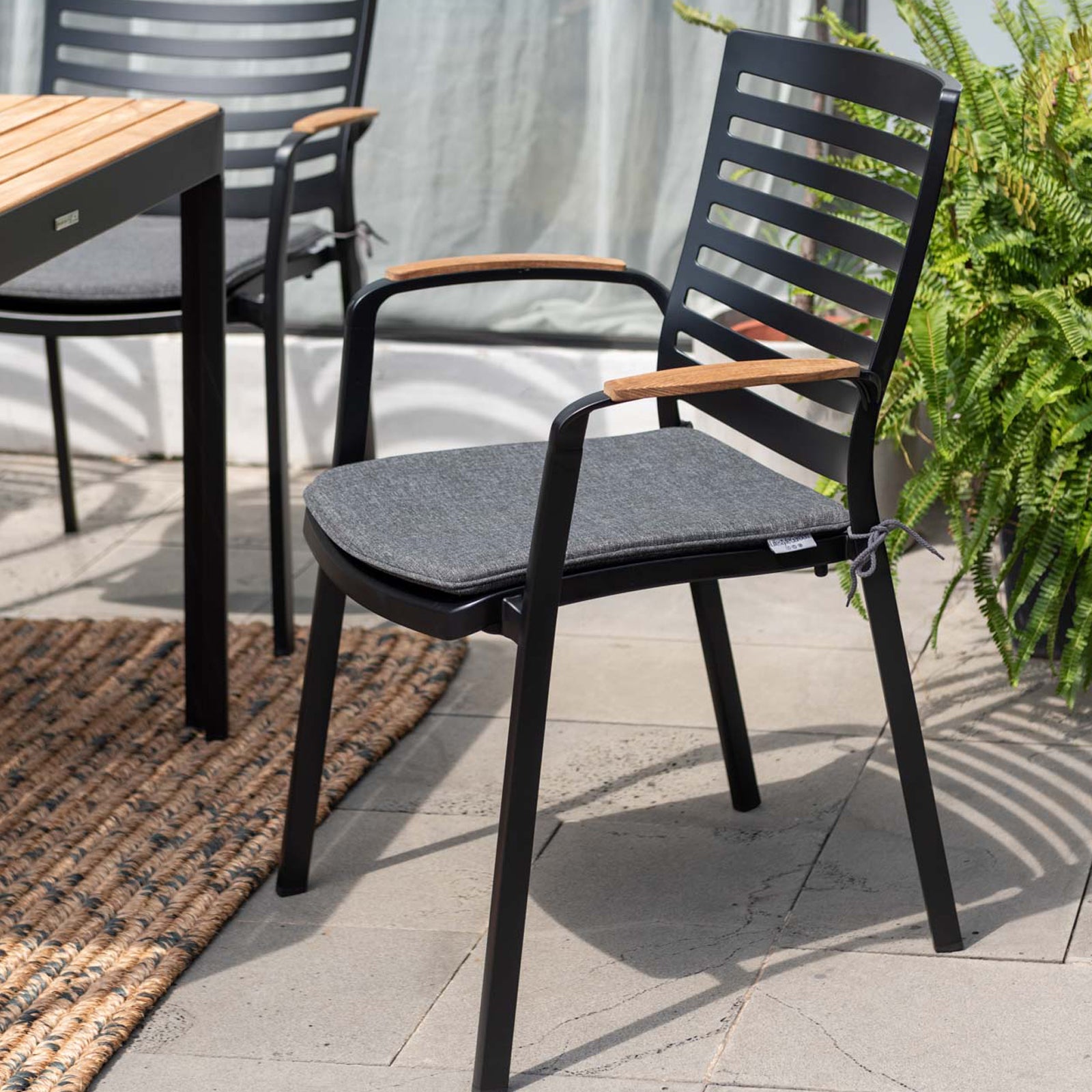 Excalibur Monico Outdoor 209cm Dining Setting with 8 Chairs