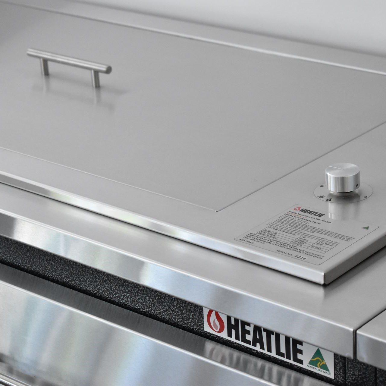 Heatlie Island Gourmet Elite 850 Mild Steel Drop-In BBQ with 5mm Flat Plate