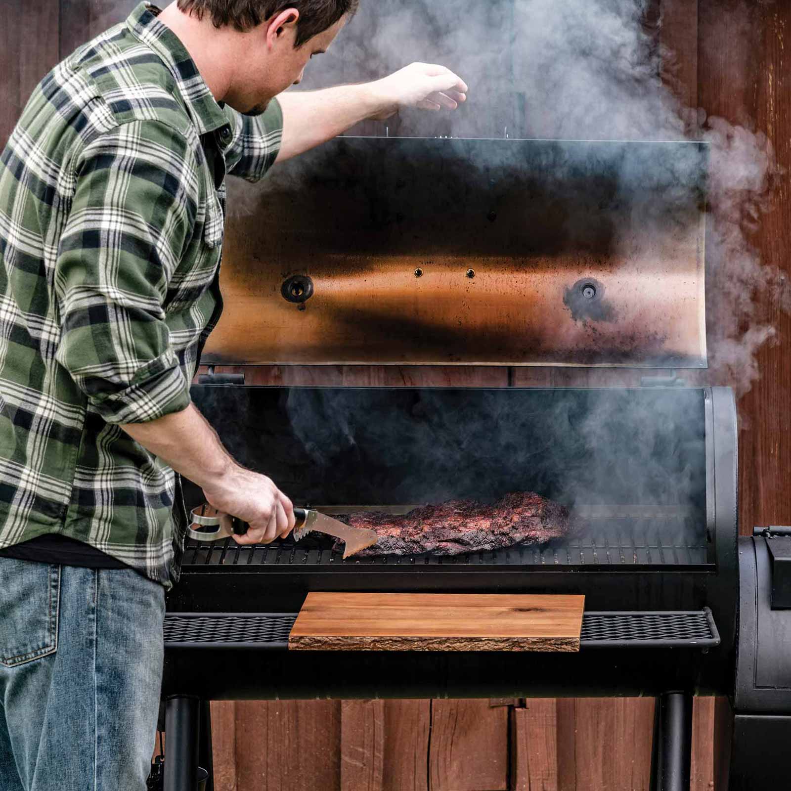 Oklahoma Joe's Highland Reverse Flow Offset Smoker
