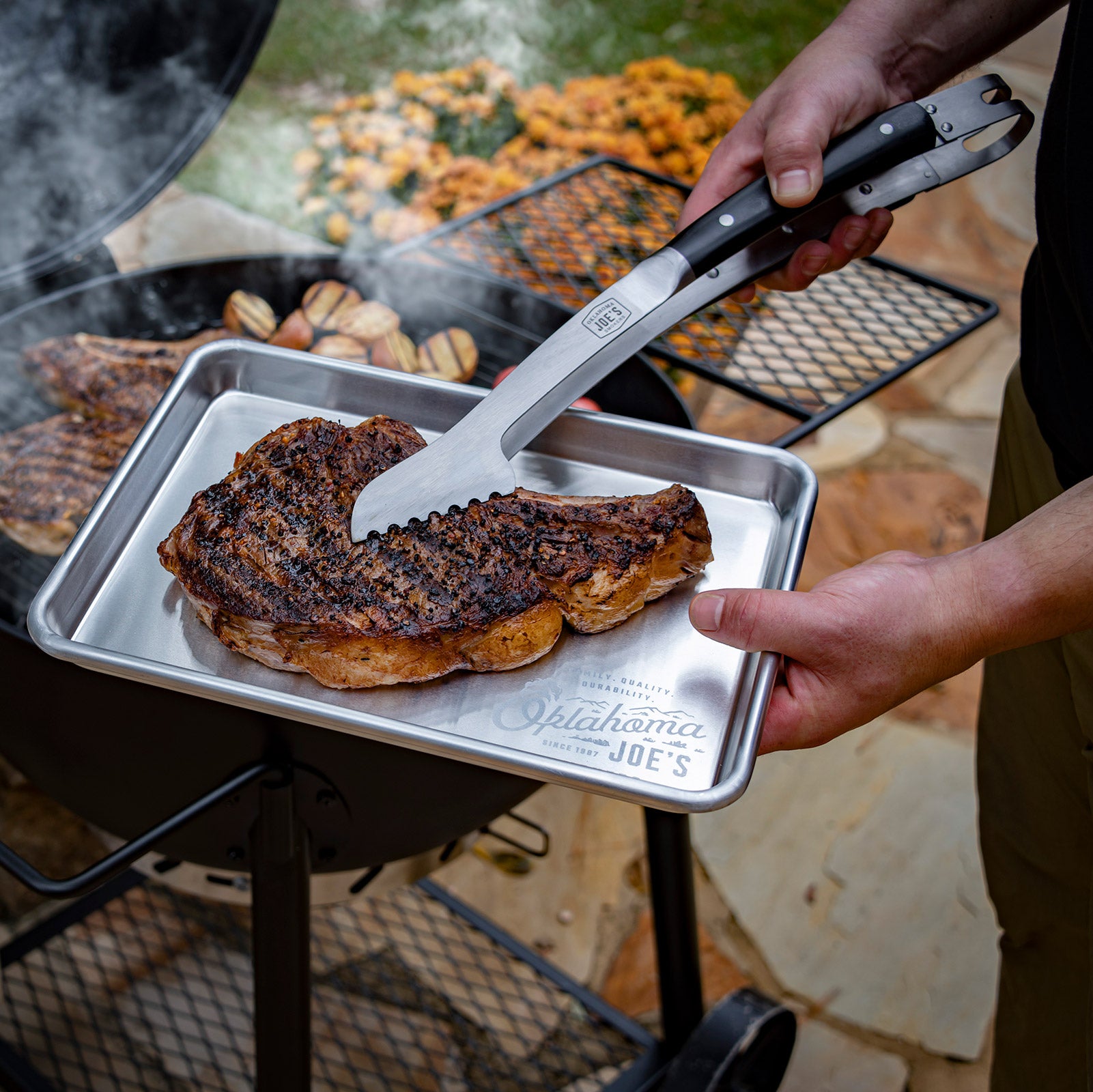 Oklahoma Joe's Blackjack Kettle Grill