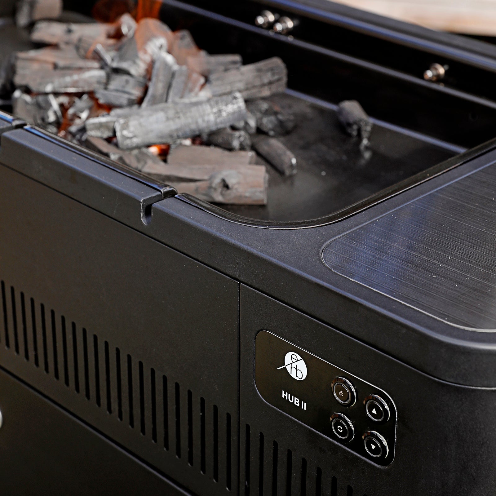 Everdure HUB II Electric Ignition Charcoal Barbeque