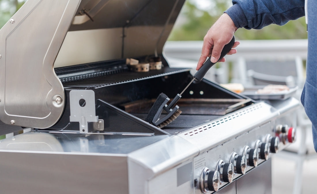How to Clean BBQ Like a Pro: Easy Steps to a Long-Lasting Grill