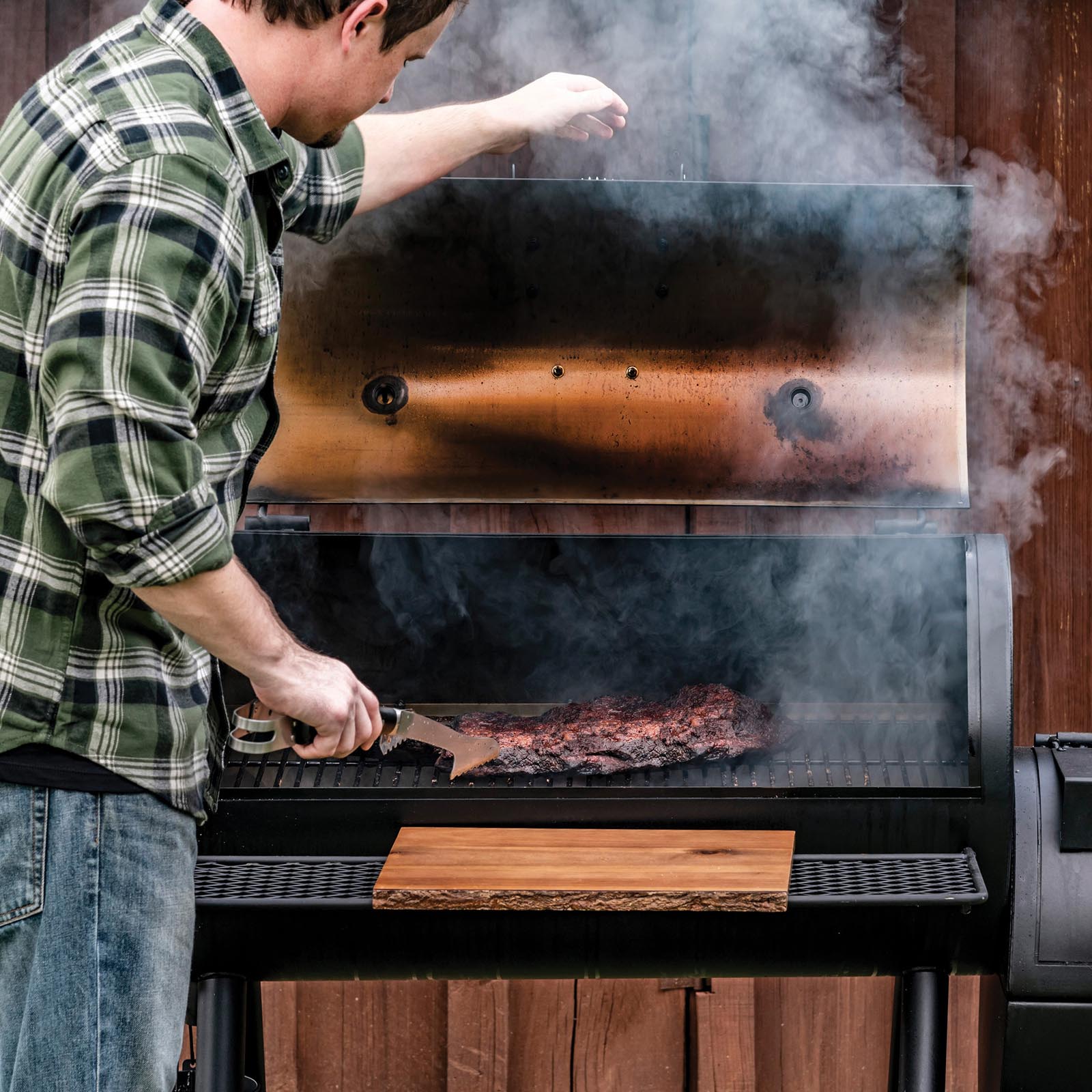 Oklahoma Joe's Highland Reverse Flow Offset Smoker