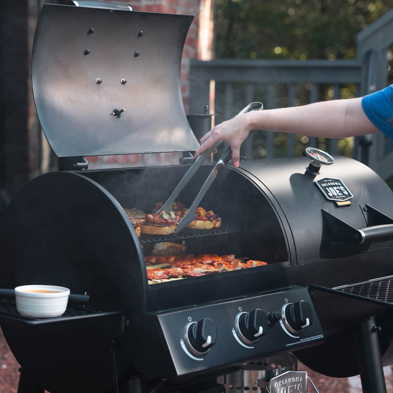Oklahoma Joe's Canyon Combo Charcoal/Gas Smoker & Grill