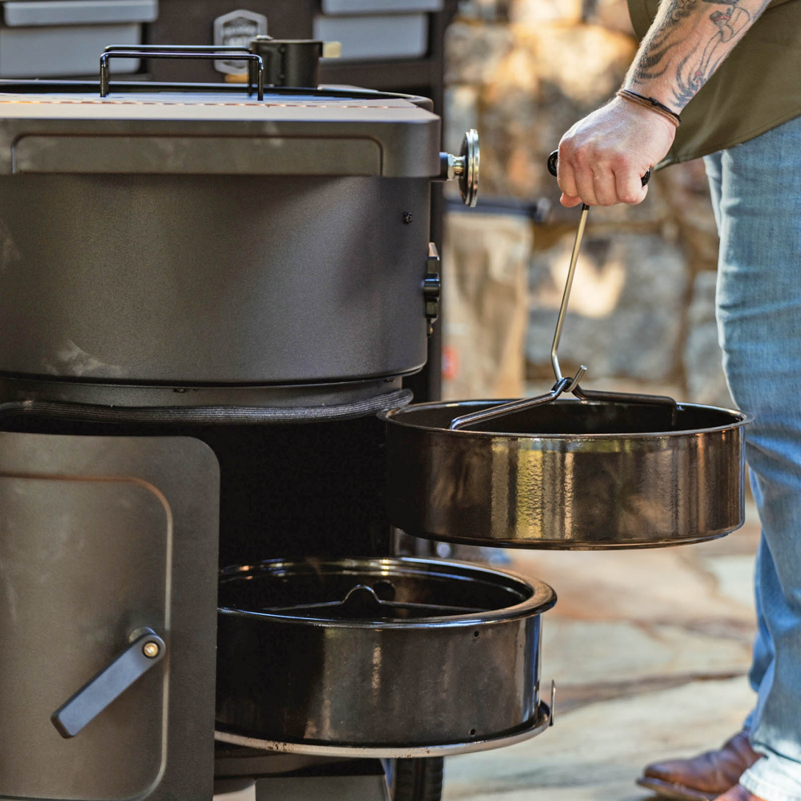 Oklahoma Joe's Bronco Drum Smoker & Grill