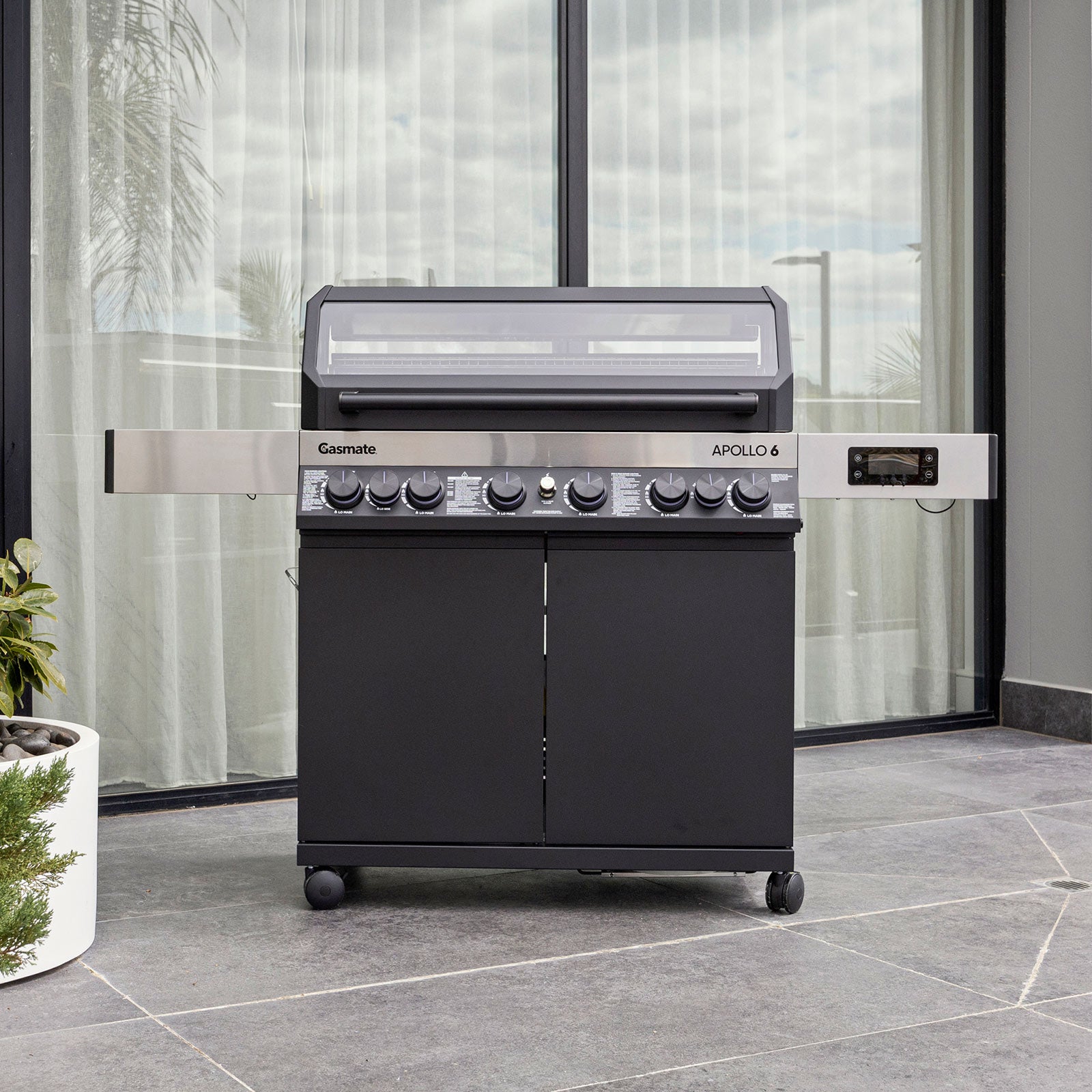 Gasmate Apollo 6-Burner BBQ