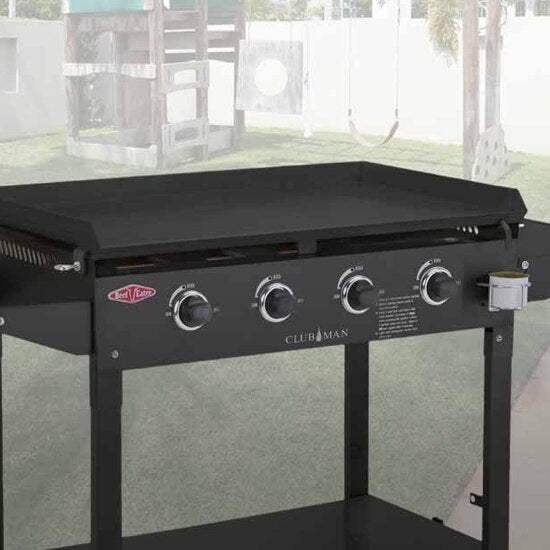 BeefEater Discovery Clubman 4 Burner BBQ with Lid