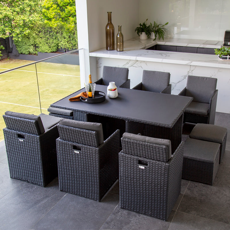 Excalibur Seaside 13 Piece Dining Setting