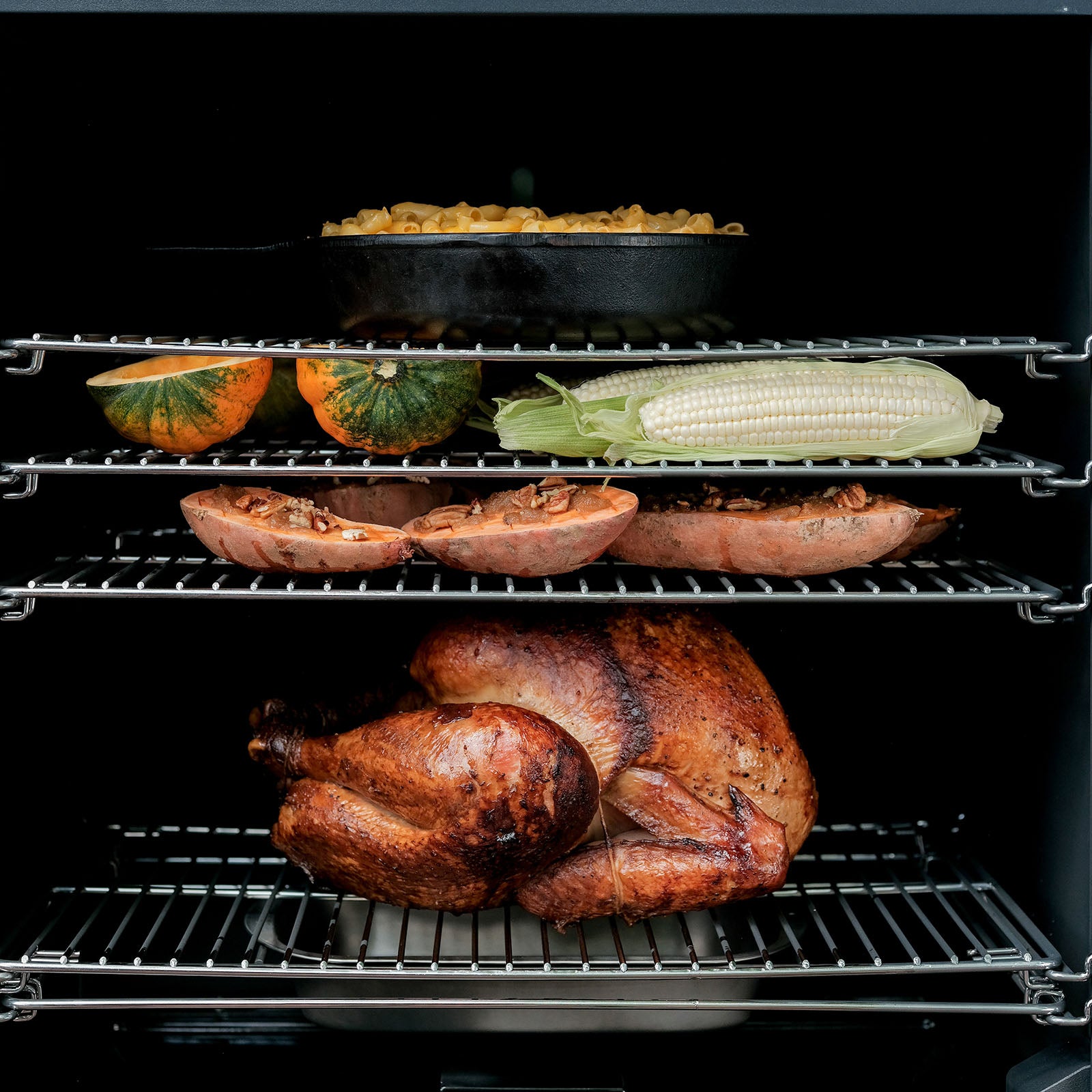 Masterbuilt 40" Digital Charcoal Smoker