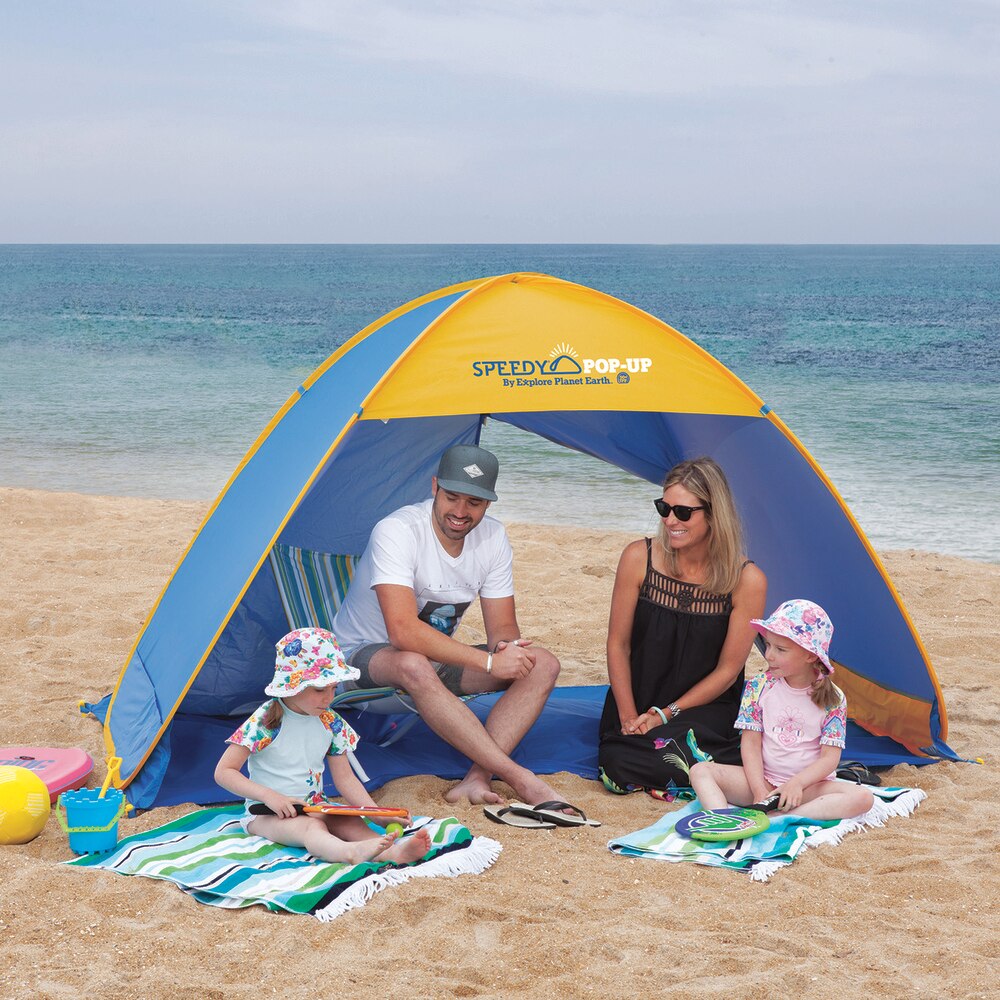 Pop up outlet sun shelter